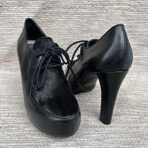 Me Too Lynessa Cowhide Black High Heel Lace-Up Oxfords size 6.5